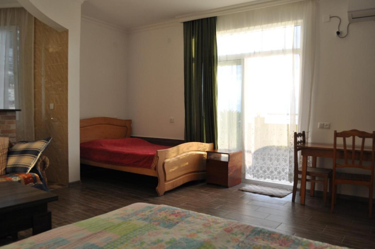 Akhmed Guest House Kvariati Zewnętrze zdjęcie