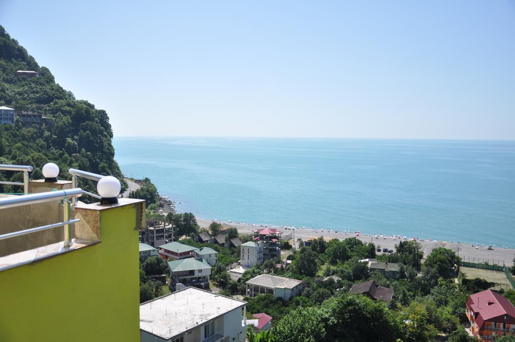Akhmed Guest House Kvariati Zewnętrze zdjęcie